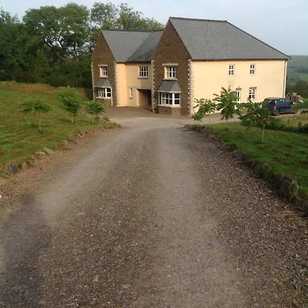 לינה וארוחת בוקר The Dales גורי